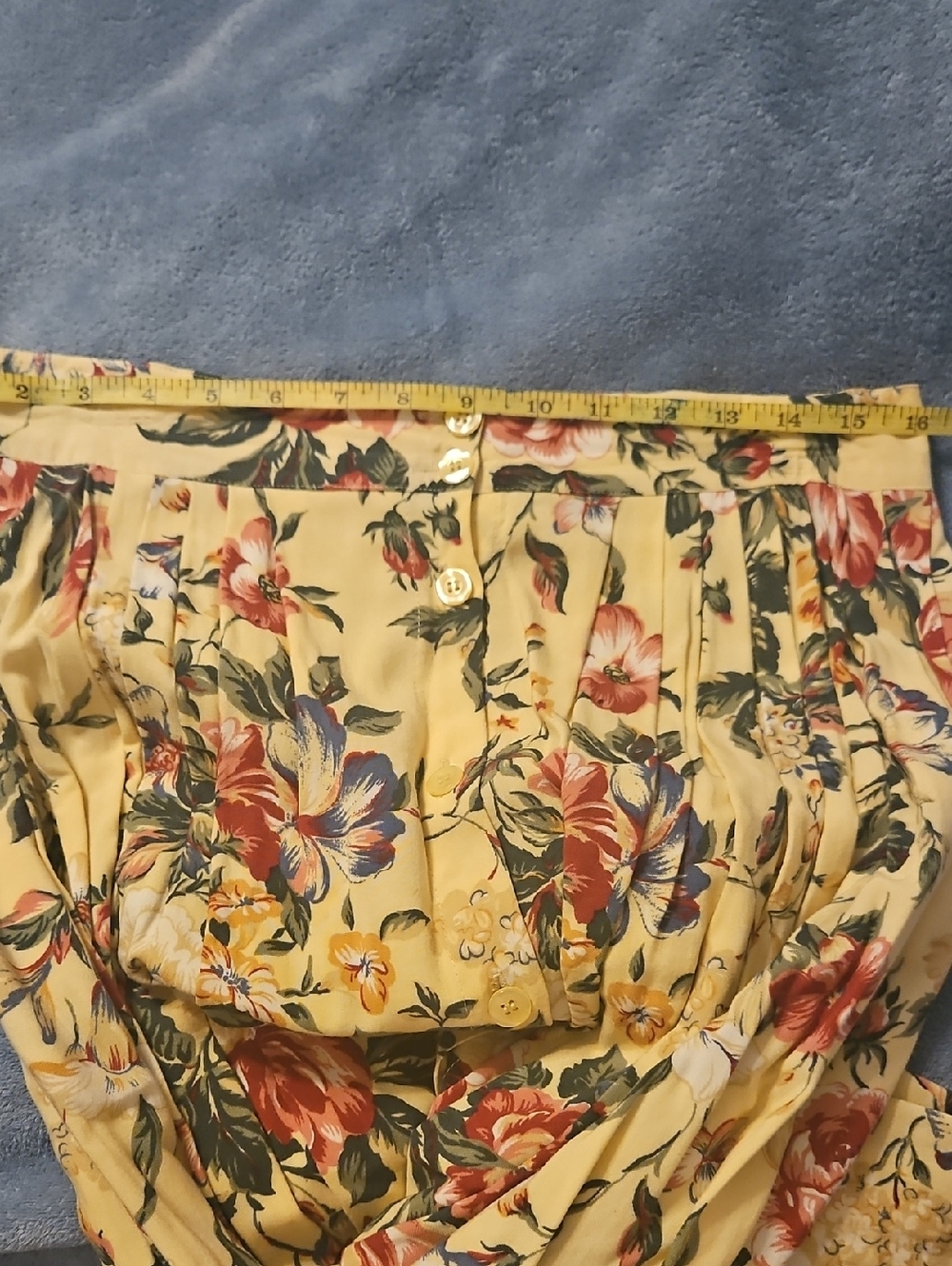 New Look Yellow Floral Top And Skirt - Picture 8 of 9